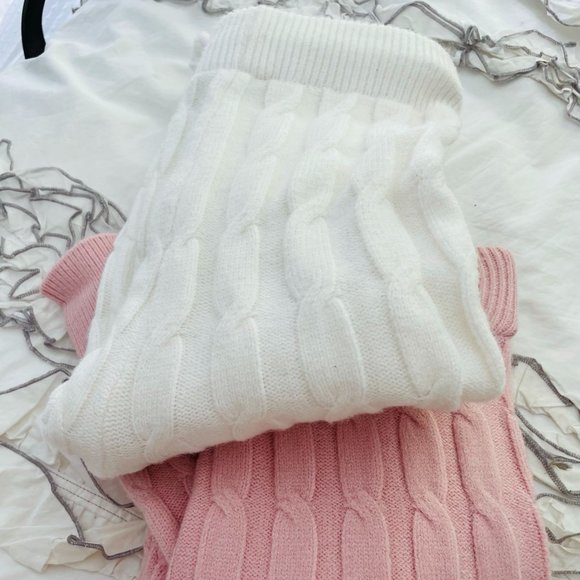 Cable Knit Cozy Leggings - Picture 2 of 2